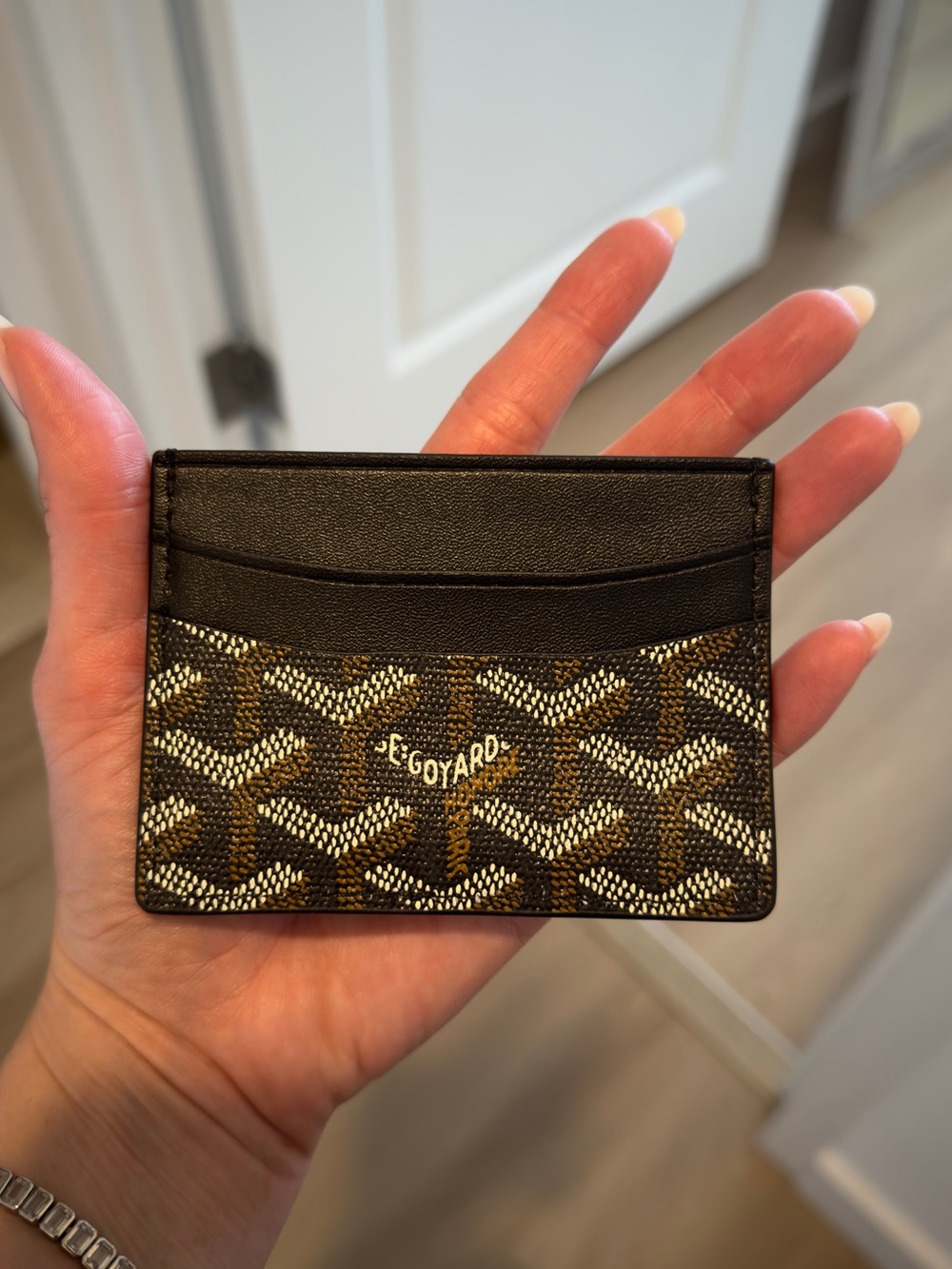 Card holder - Picture 2 of 2